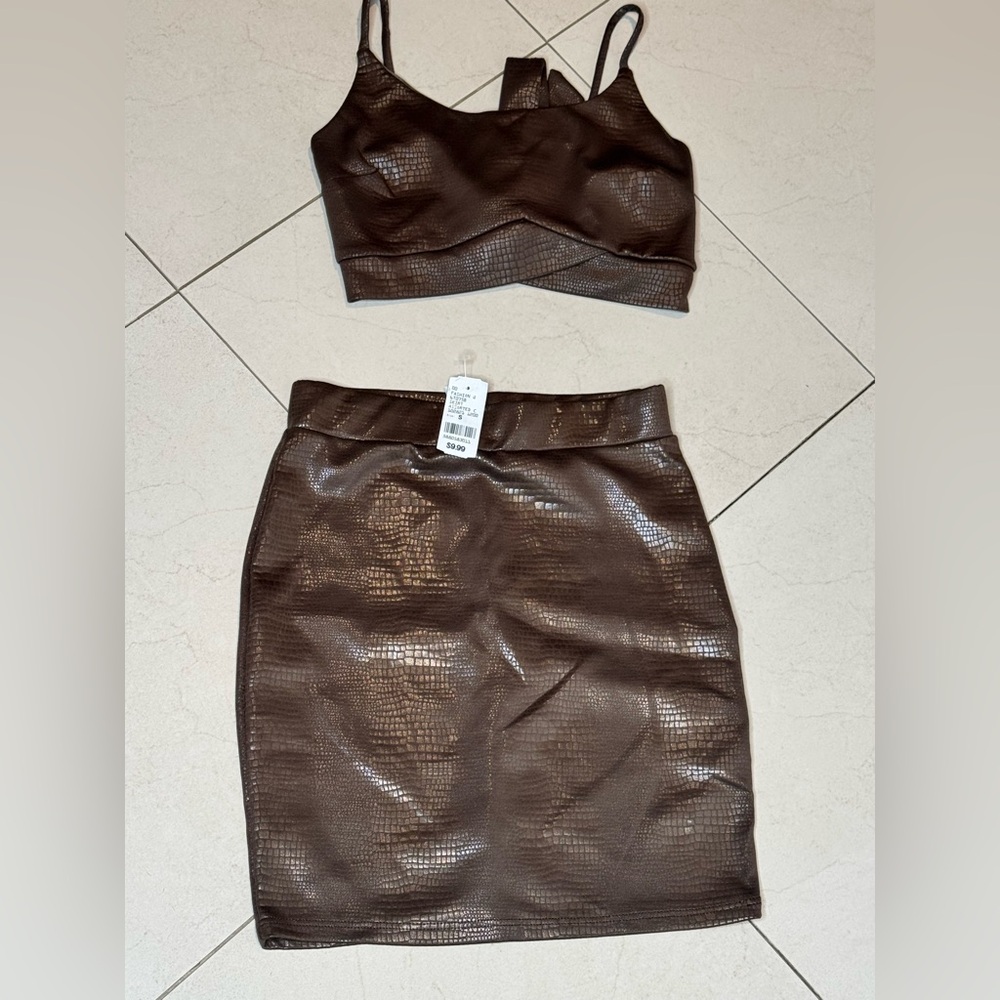 Brown Textured Women's Skirt Set